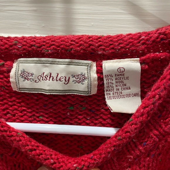 Vintage Christmas sweater by Ashley,  Red Sweater with Santa Pocket, size Large - Picture 3 of 4